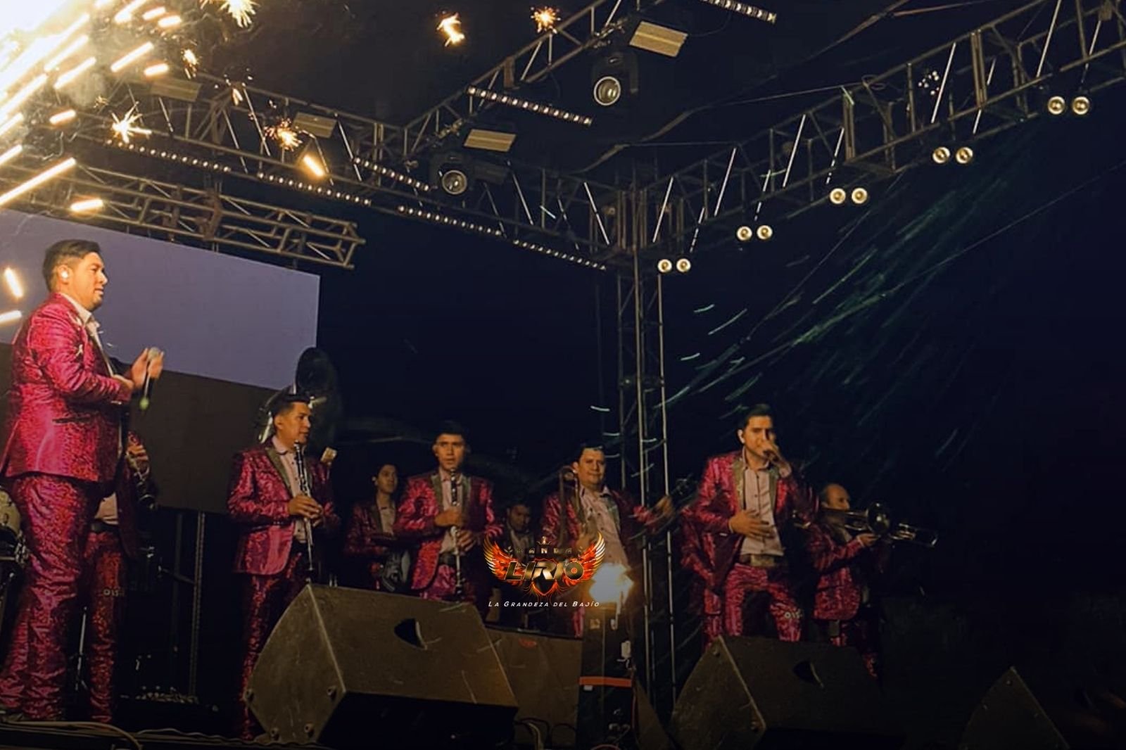 Banda Lirio - Luz Record
